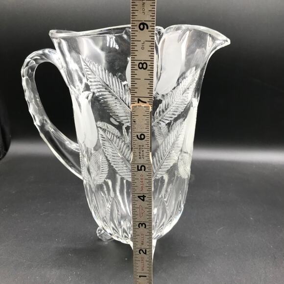 Vintage Fifth Avenue Crystal Pitcher 34 oz Hand Cut Glass Tulip 3 Footed base 9" - Picture 7 of 9